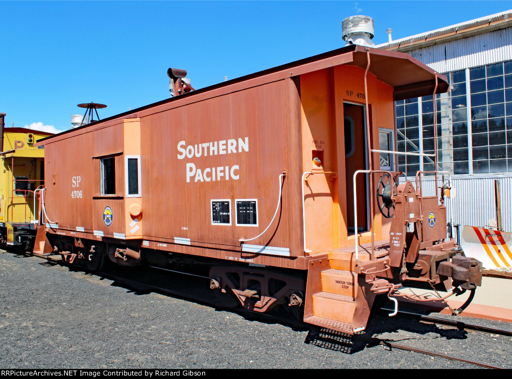 SP 4706 Caboose